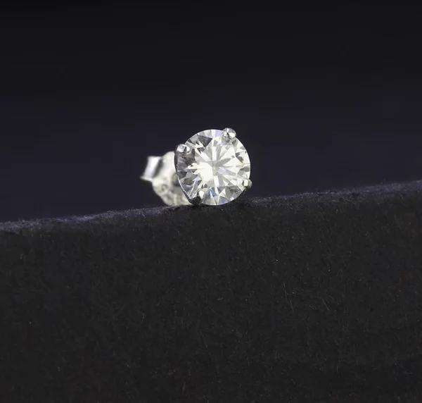 Bông Tai Bạc Xi Kim Viên Chủ Đá Moissanite  Kích Thước 5mm - 8mm
